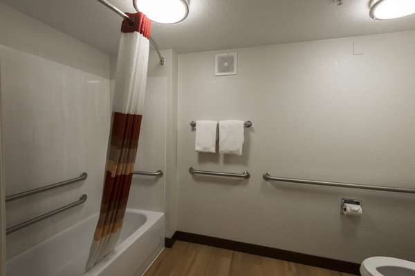 Red Roof Inn Cincinnati East - Beechmont Cherry Grove Стая снимка