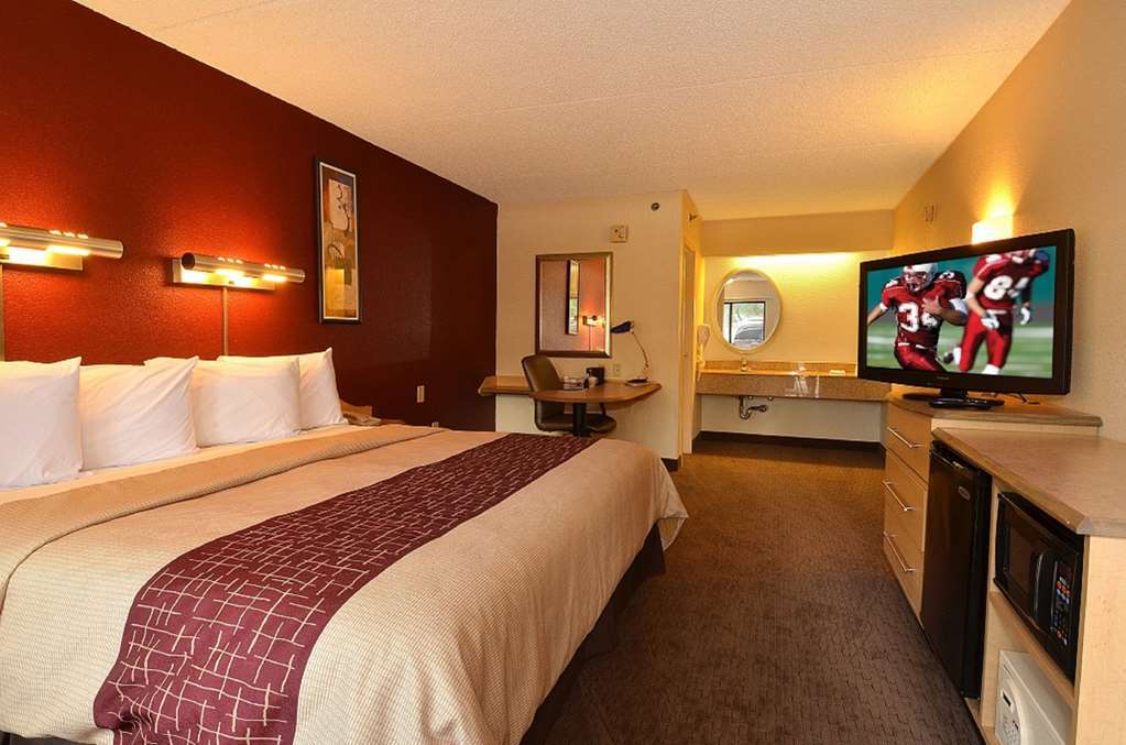 Red Roof Inn Cincinnati East - Beechmont Cherry Grove Стая снимка