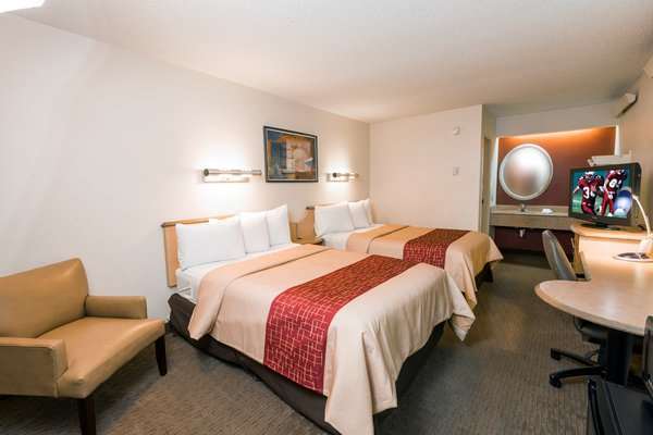 Red Roof Inn Cincinnati East - Beechmont Cherry Grove Стая снимка