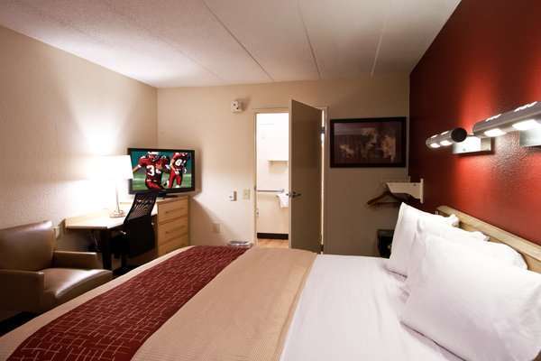 Red Roof Inn Cincinnati East - Beechmont Cherry Grove Стая снимка