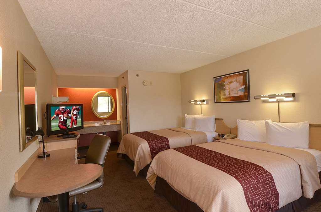 Red Roof Inn Cincinnati East - Beechmont Cherry Grove Стая снимка