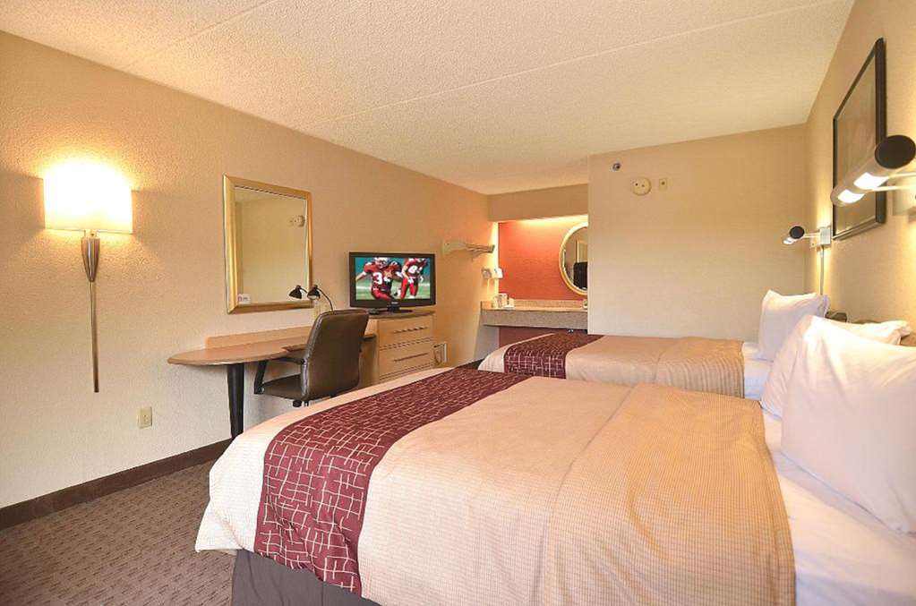 Red Roof Inn Cincinnati East - Beechmont Cherry Grove Стая снимка